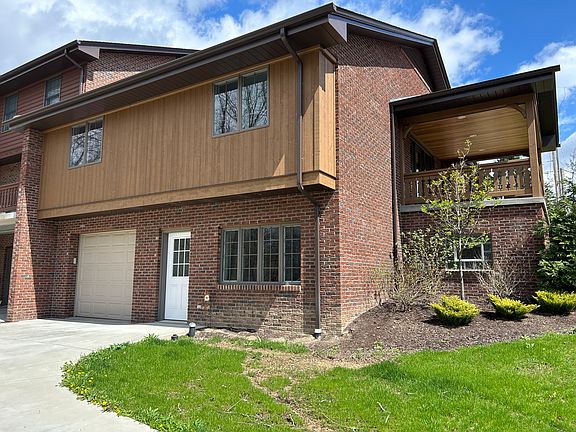 2nd image of 3101 Locust Ave #1