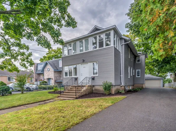 416 N Central Ave, Highwood, IL 60040