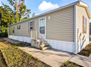 8333 SE Sandy Ln, Hobe Sound, FL 33455