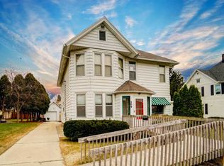 209 S Franklin St, Stoughton, WI 53589