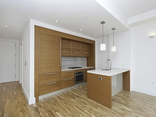 Sold by Sotheby's International Realty | media 18