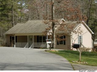 13 Pinecroft Ln, Fletcher, NC 28732
