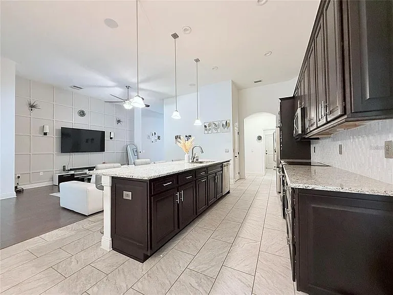 6456 Doe Path Ct — Photo 14