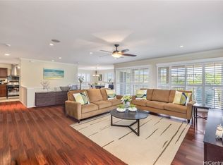 2762 Kalawao St #31, Honolulu, HI 96822