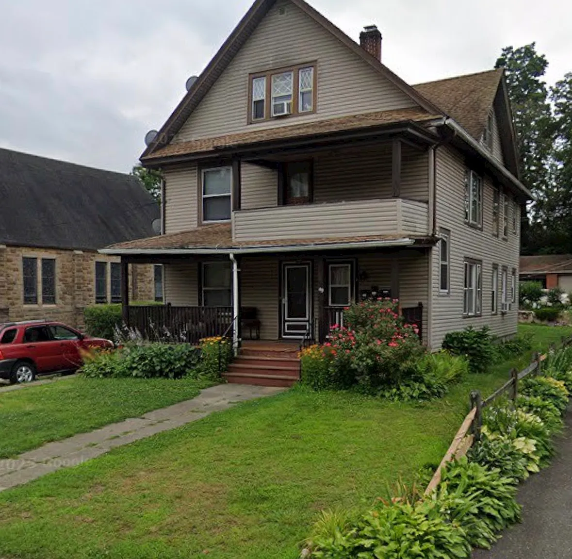 2 bed, 500 sqft, $1,100 — Photo 1