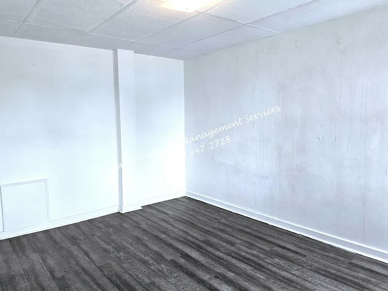 415 N Main St #210 — Photo 8