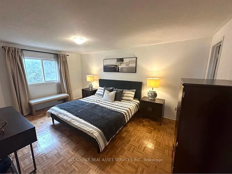 44 Adams Dr #UPPER — Photo 13