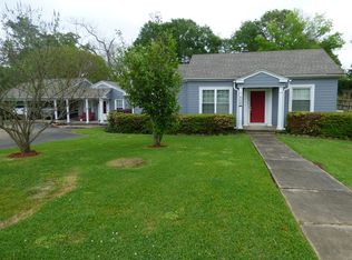 605 Poplar St, Summit, MS 39666