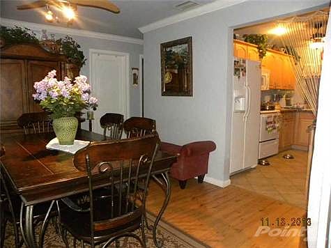 4th image of 5217 NE 1st Ave