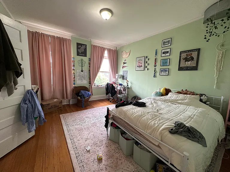 1908 Beacon St #3 — Photo 18