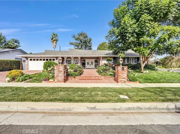 19201 Dearborn St, Northridge, CA 91324