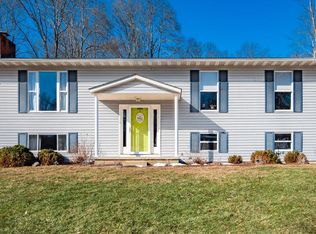 125 Persimmon Dr, Newark, OH 43055