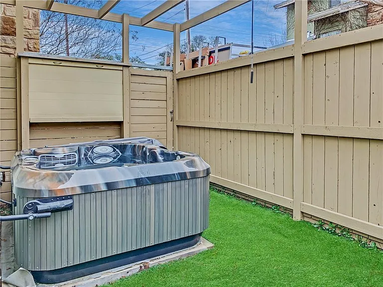 4120 Valley View Rd #A — Photo 18