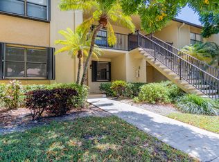 1272 S Military Trl APT 313, Deerfield Beach, FL 33442