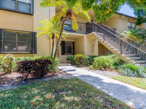 1272 S Military Trl APT 313, Deerfield Beach, FL 33442