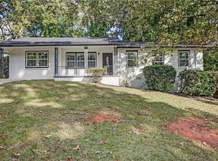 2552 Crestdale Cir, Atlanta, GA 30316