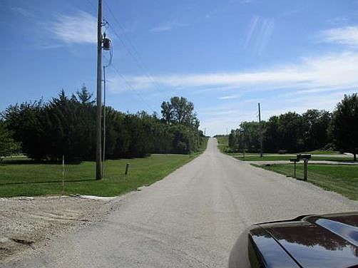 2nd image of 19000 174th St