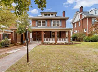 2262 Maiden Ln SW, Roanoke, VA 24015