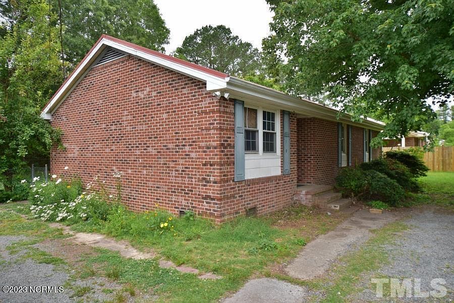 207 W Langdon Ave, Smithfield, NC 27577 MLS 100386991 Zillow