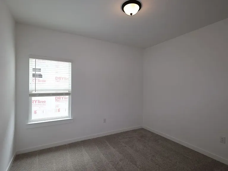3609 Helena Way — Photo 19
