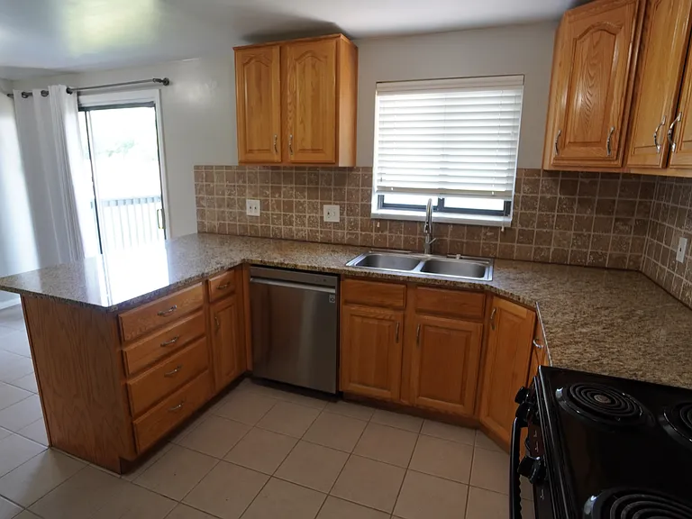 2448 N 720 W — Photo 8