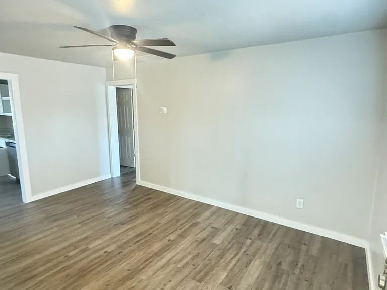 1615 N Ellison Ave #4 — Photo 2