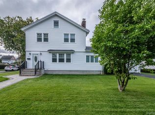 54 Ronalds Avenue, New Rochelle, NY 10801