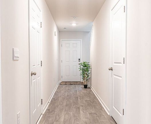 3rd image of 3103 Alibird Ln