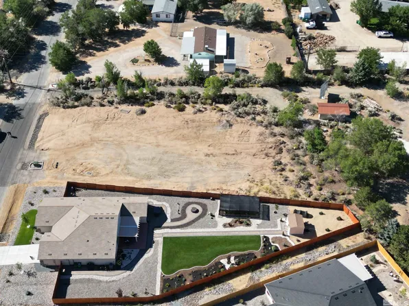 7374 Schulz Dr, Carson City, NV 89701