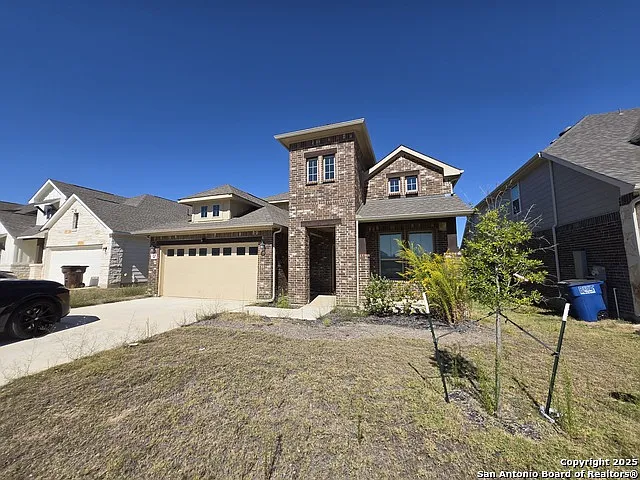 Building Photo - 835 Blue Violet