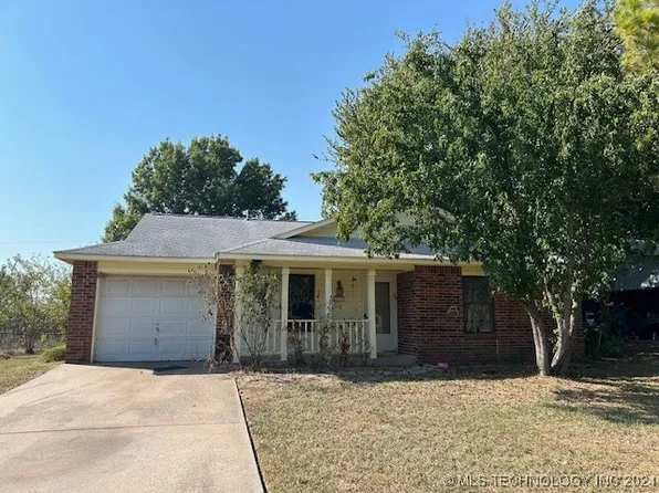 510 N Timber Ln, Skiatook, OK 74070