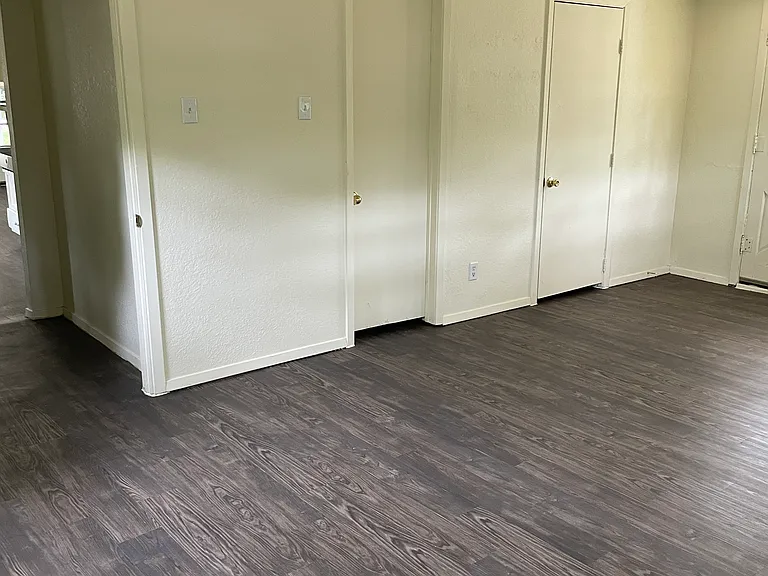 360 Sp Terry Rd — Photo 21