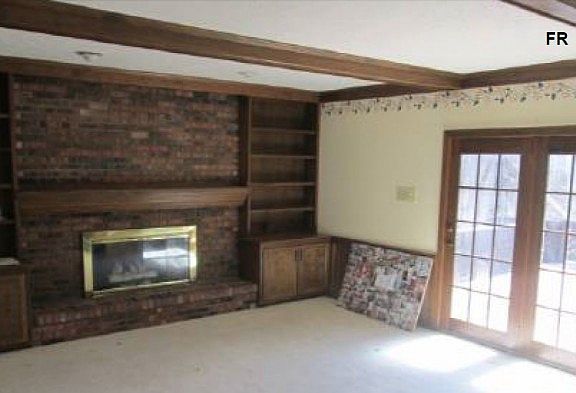 3rd image of 8827 Dandy Creek Dr