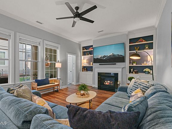 2nd image of 208 Whisk Fern Way