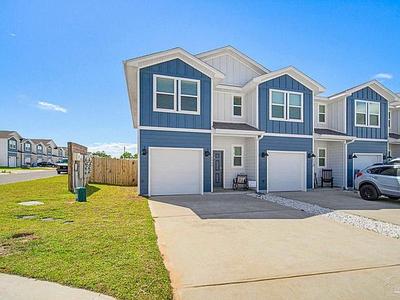 2nd image of 4062 Pendragon Cir