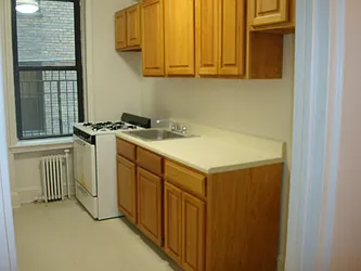 Rented by Realty 2000 Corp