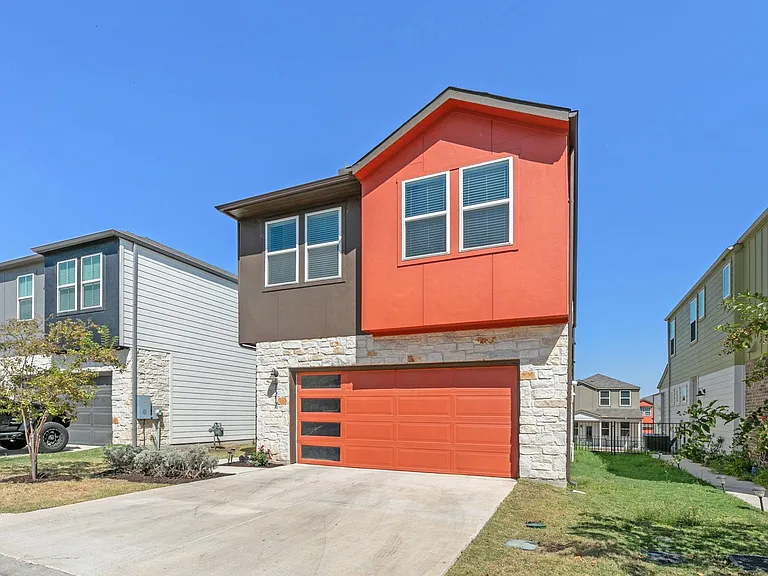 7312 Travertine Spring Dr — Photo 2