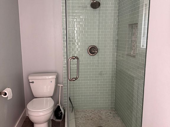 5th image of 147 8th Ave N APT 1