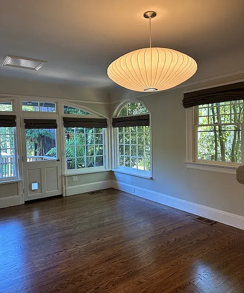 220 Throckmorton Ave — Photo 6