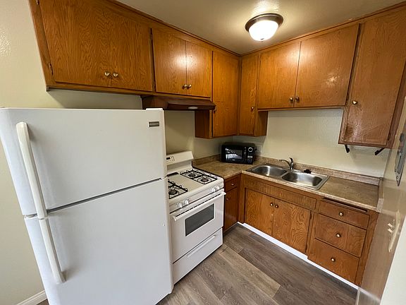 3rd image of 20359 Anza Ave #827b119f0
