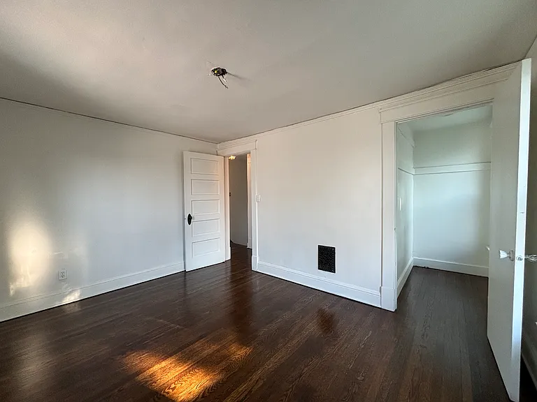 3343 Baltimore Ave — Photo 15