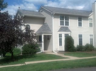 34 Green Heron Dr, Hackettstown, NJ 07840