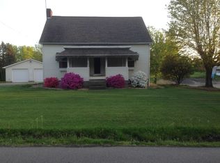 2312 Pleasant View Dr, Ford City, PA 16226