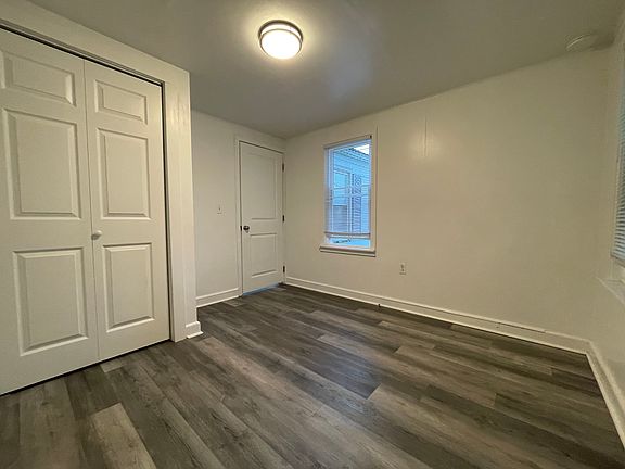 2nd image of 2902 Sheridan Ave