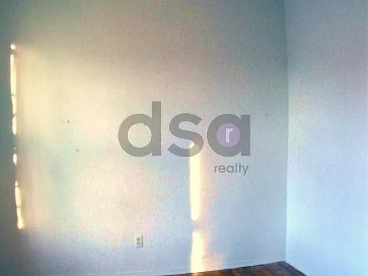 Rented by DSA Realty | media 12
