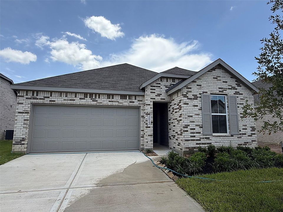 1st image of 21722 Willow River Canyon Ln