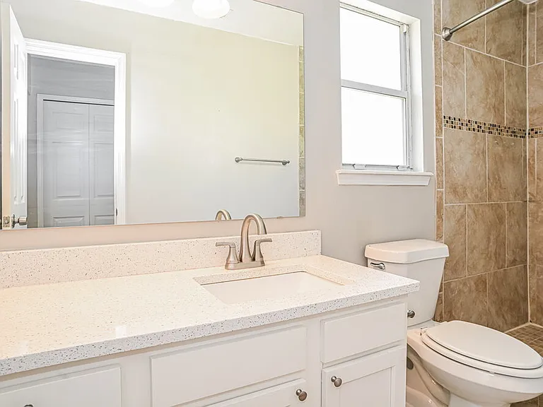 8790 Townsquare Dr S — Photo 12
