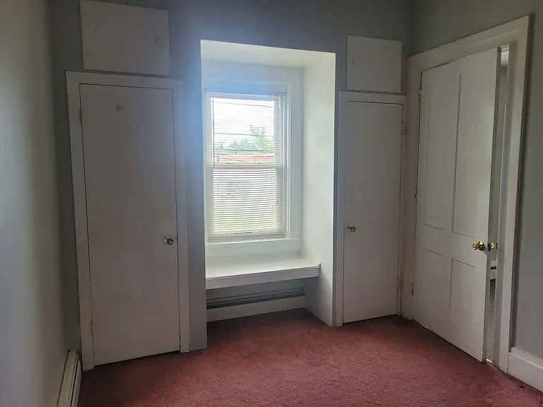 119-121 Main St — Photo 10