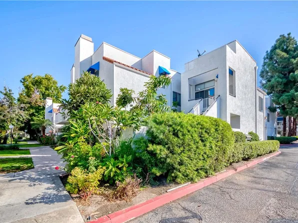 321 Park Shadow Ct, Baldwin Park, CA 91706