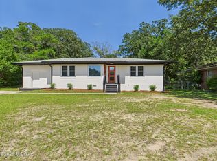 1910 Fairway Dr, Macon, GA 31217